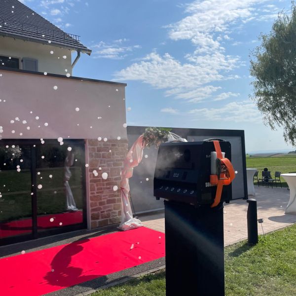 Machine à bulles de fumée - 450 W - Jour de Fête - Jeux de lumières
